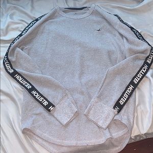 A hollister sweater/shirt